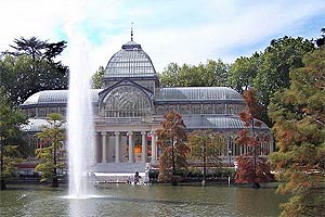 El Palacio de Cristal del Parque del Retiro en Madrid