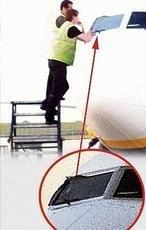 Foto del momento de la reparación