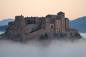 Parador Cardona