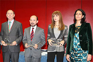 Posando los premiados con la -Q- de Calidad Turística Española