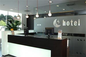 As Hoteles, recepcin