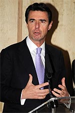 Jos Manuel Soria,  ministro de Industria, Energa y Turismo