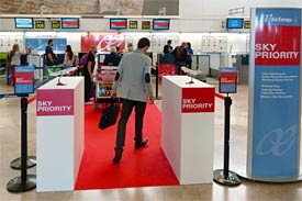 Acceso SkyPpriority en los mostradores de facturación de la Compañía Air Europa