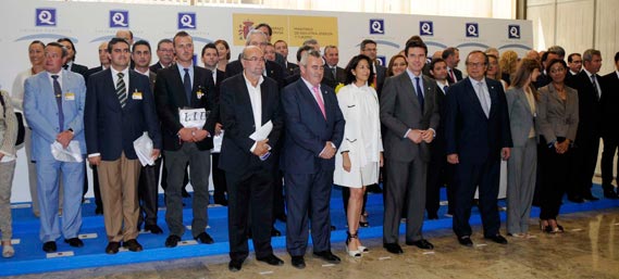 Posan todos los premiados por la Q calidad