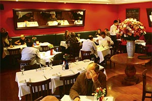La gastronomía española es uno de los atractivos para los turistas que nos visitan