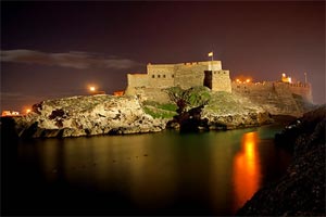 Vista nocturna de la espectacular Melilla