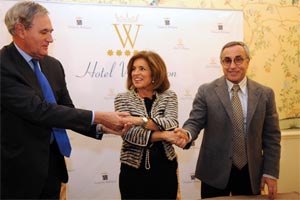 Ana Botella, la alcaldesa de Madrid confirmando el acuerdo de la garantia de las plazas hoteleras para los Juegos del 2020