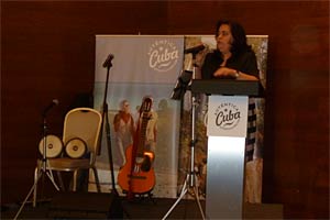 Iyolexis Correa, directora de la Oficina de Turismo de Cuba durante la presentación