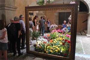 Un arreglo floral, Pere Durán, fotógrafo
