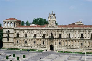 Parador Hostal San Marcos en León