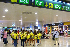 Estudiantes de Idiomas Aeropuerto de Madrid