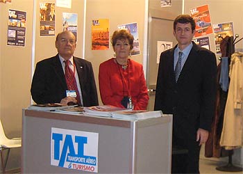 D. Antonio Flórez, Presidente de TAT y Dña. Mª Fernanda Fernández, Directora de TAT junto a D. Manuel Sos, Director Gerente de Pipeline Software 